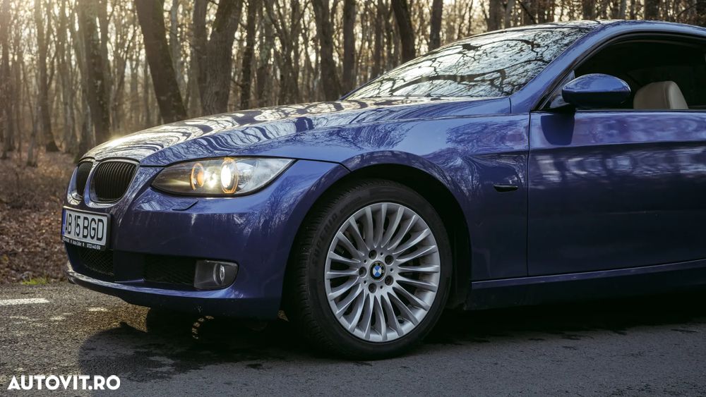 BMW Seria 3 325i - 6