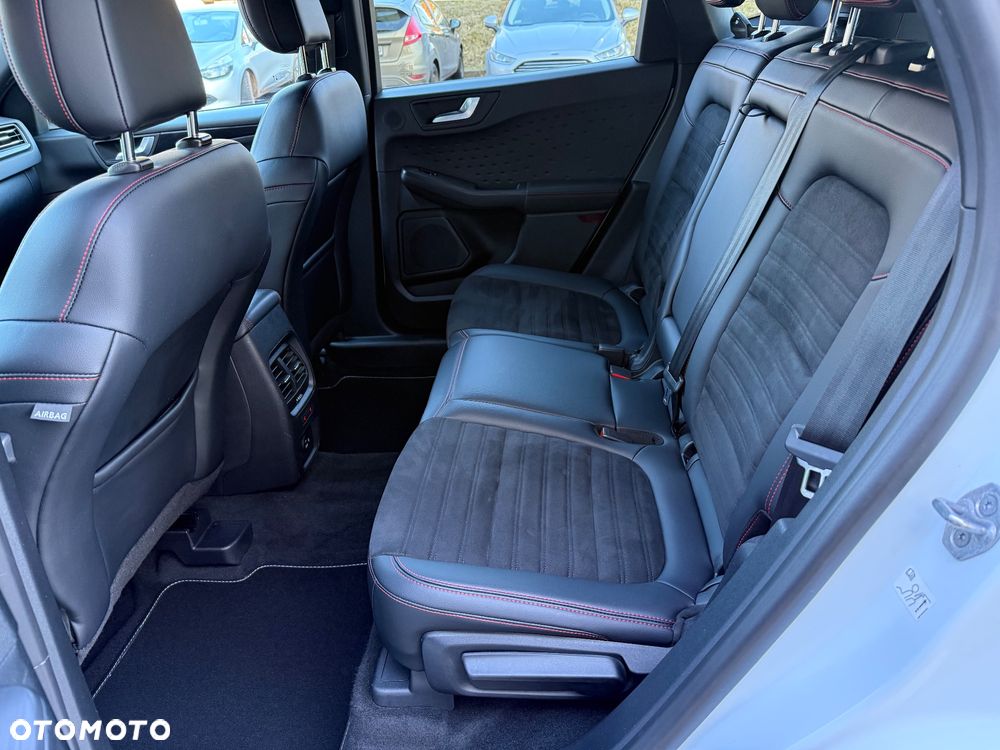 Ford Kuga 2.0 EcoBlue Hybrid ST-LINE X - 11