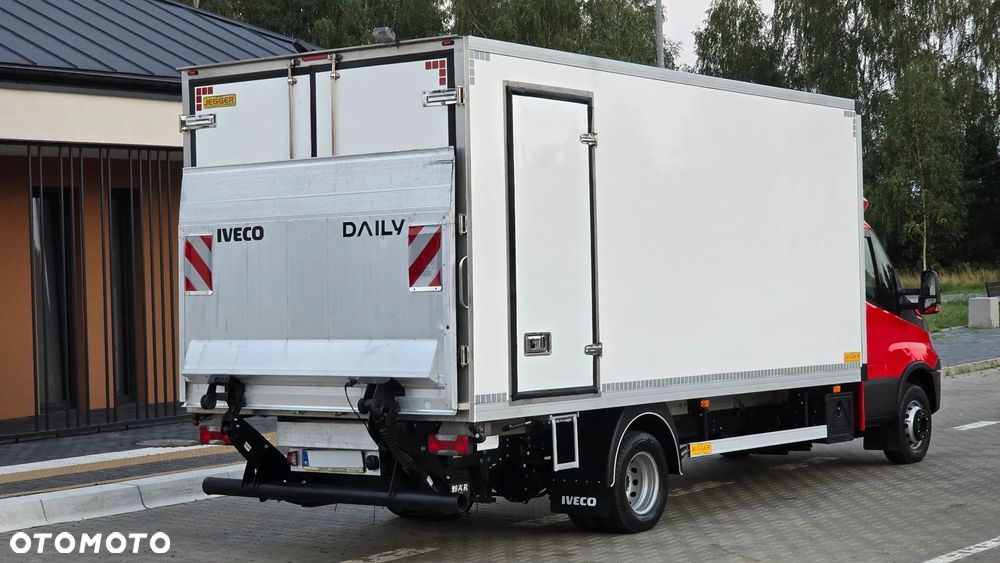 Iveco IVECO DAILY 72C18 3.0 180KM DMC 7200 ❗❗ MODEL 2019 / CARRIER XARIOS 500 / MROŹNIA +32 -32 / ZABUDOWA JEGGER 10 EP / GRUBA ŚCIANA / WINDA BAR 1000KG / NAVI / KAMERA COFANIA / RADAR  / SERWIS ASO / ŁADOWNOŚĆ 3600KG❗❗ JAK NOWY❗❗ - 5