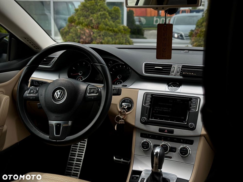 Volkswagen CC 2.0 TSI DSG - 22