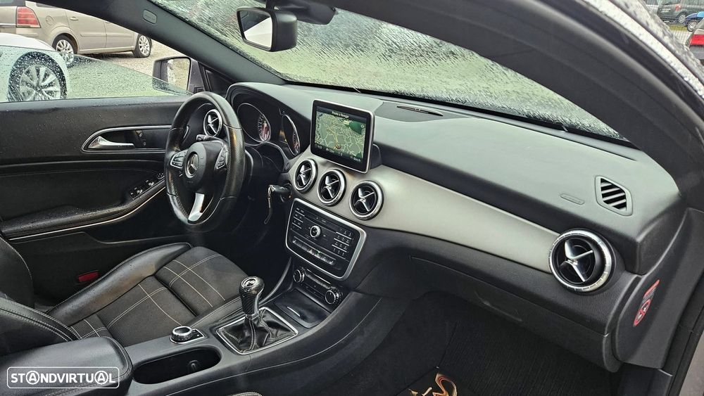Mercedes-Benz CLA 180 (CDI) d Urban - 18