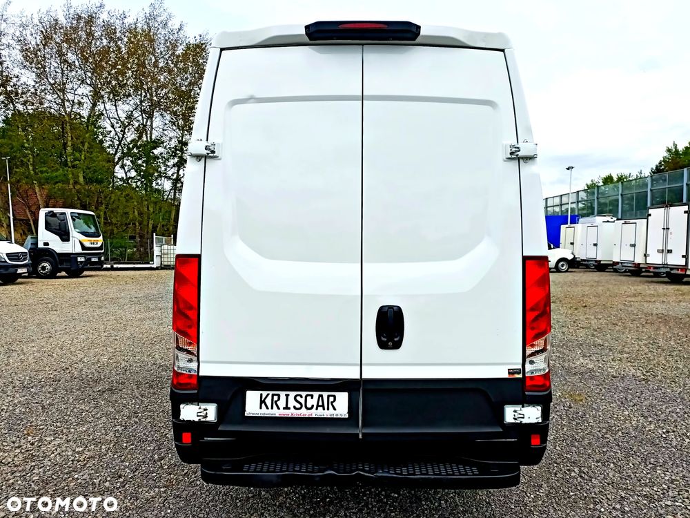 Iveco 35S14 Chłodnia FRC 3 osobowy Skóra - 9