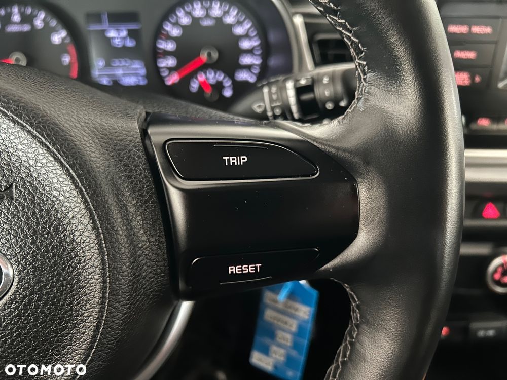 Kia Rio 1.2 L Business Line - 33