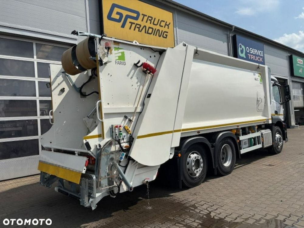 Mercedes-Benz Actros - 5
