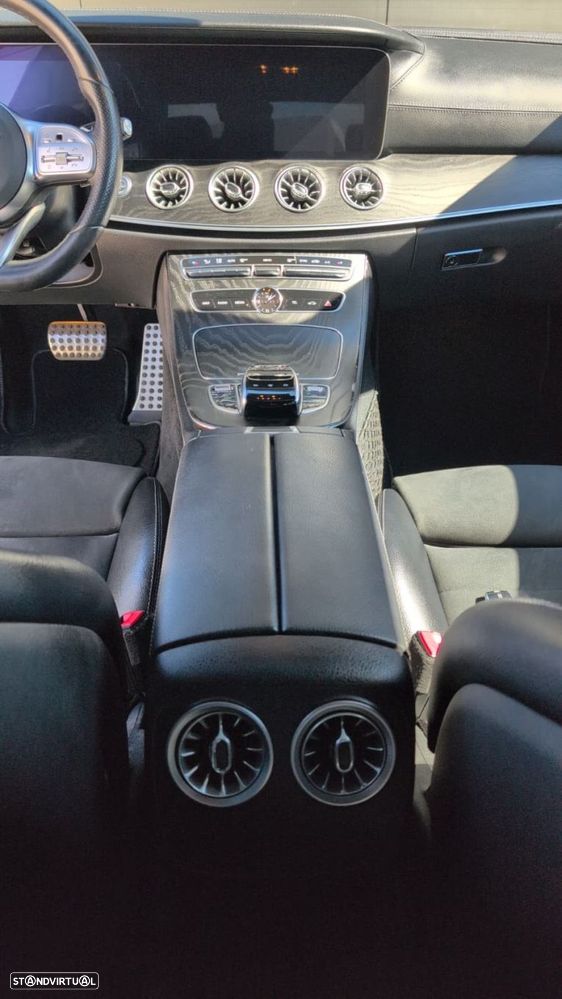 Mercedes-Benz E 300 - 10