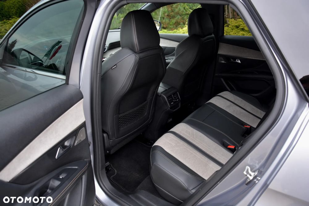 Peugeot 3008 1.6 PureTech HYbrid4 GT Line S&S EAT8 - 22