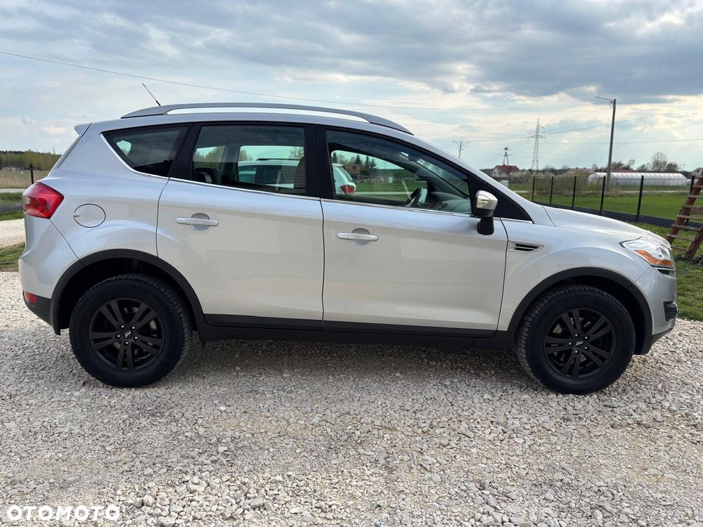 Ford Kuga 2.0 TDCi 4x4 Titanium - 11