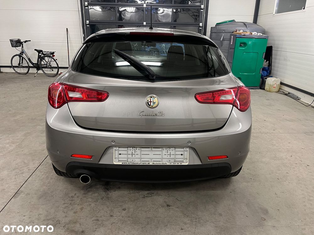 Alfa Romeo Giulietta - 7