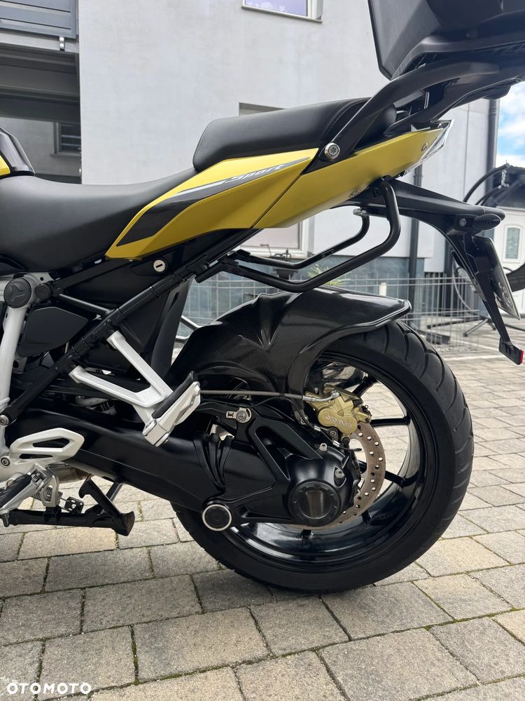 BMW RS - 15
