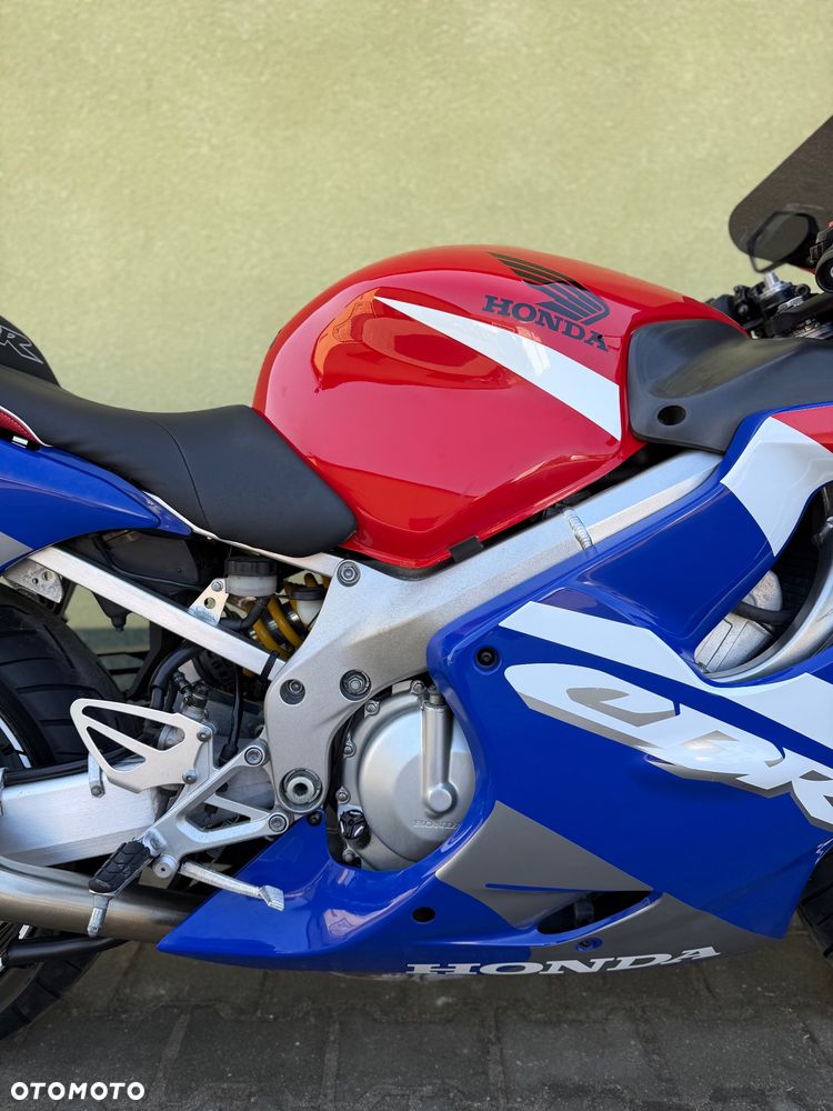 Honda CBR - 8