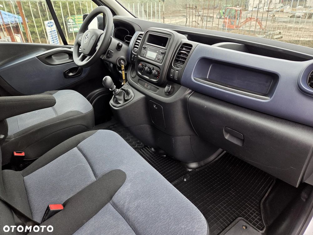 Opel VIVARO - 15