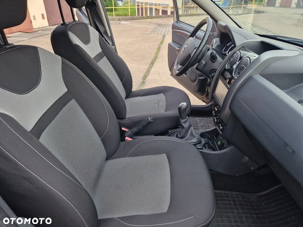 Dacia Duster 1.6 SCe Ambiance S&S - 15