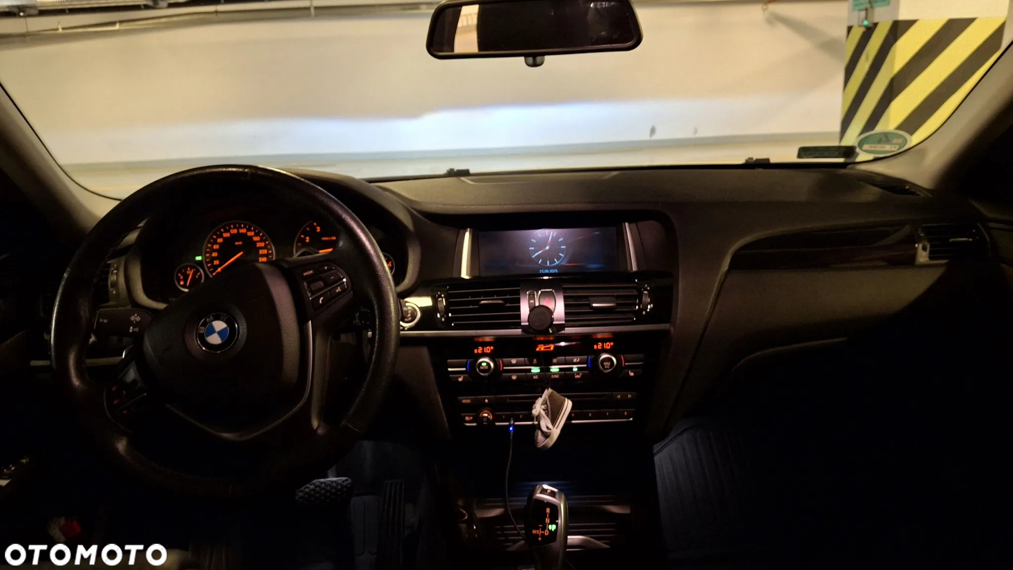 BMW X4 xDrive20i xLine - 9