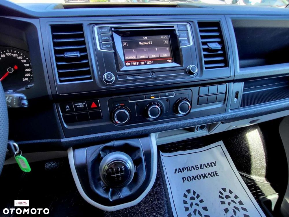 Volkswagen Transporter - 12