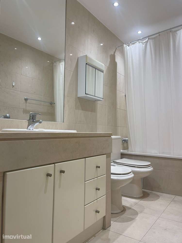 Apartamento T3 com ar condicionado no Areeiro - Grande imagem: 3/4