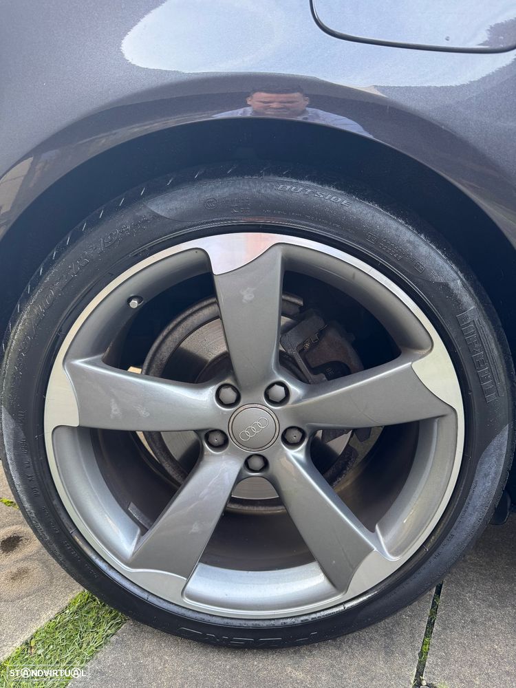 Audi A5 Cabrio 2.0 TDi Multitronic S-line - 4