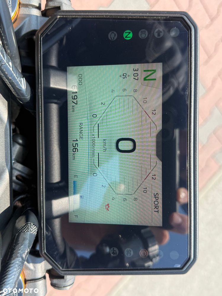 Yamaha MT - 8