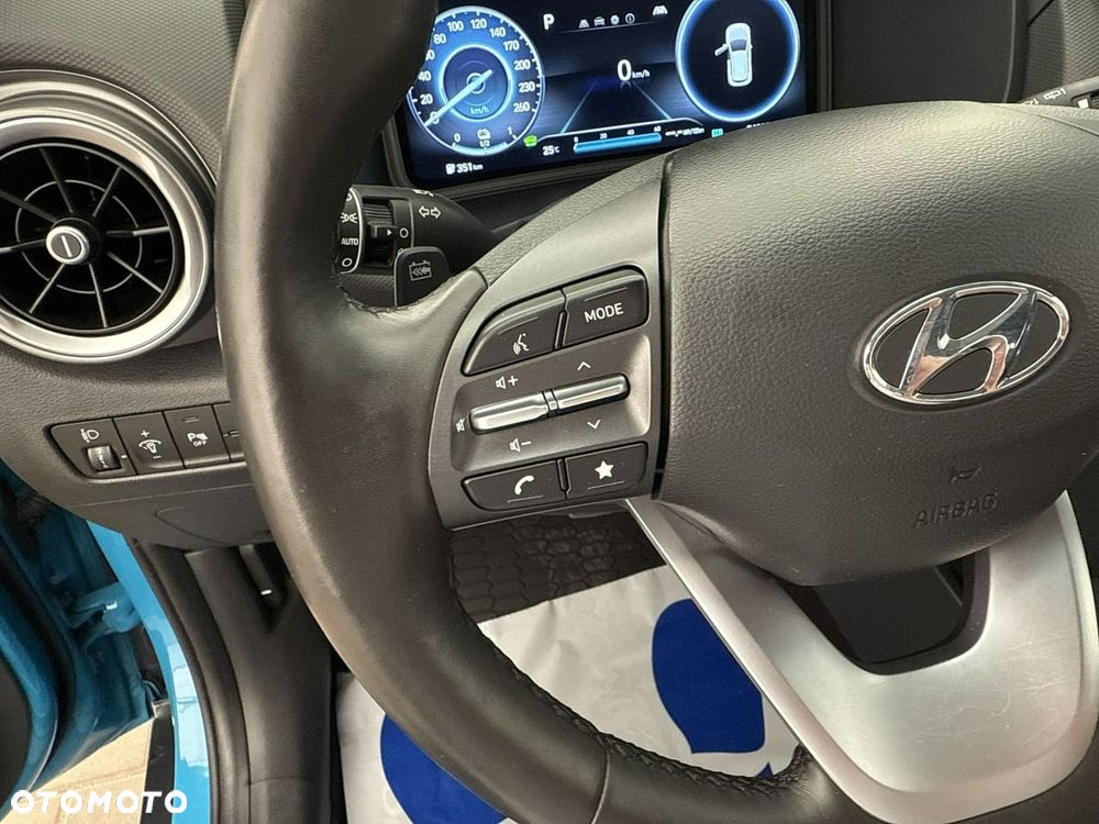 Hyundai Kona 64kWh Modern - 25