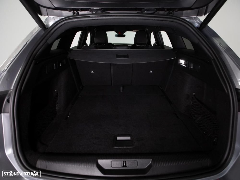 Peugeot 308 SW 1.2 PureTech GT EAT8 - 12