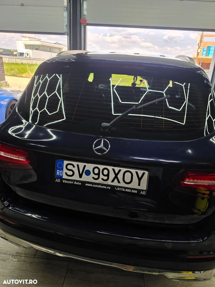 Mercedes-Benz GLC - 18
