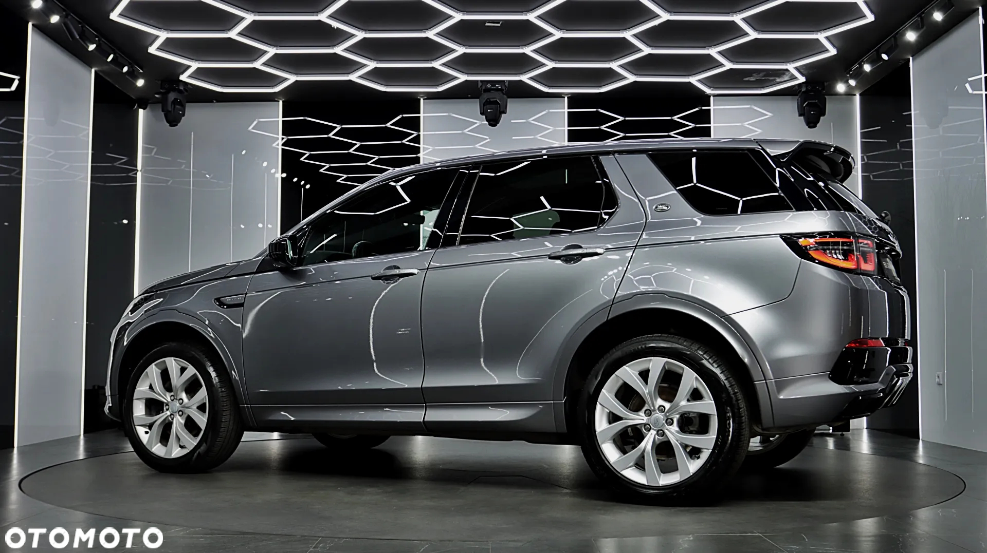 Land Rover Discovery Sport - 5