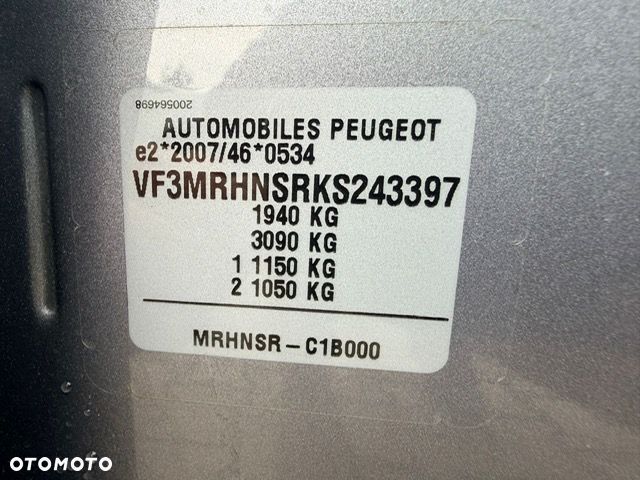 Peugeot 3008 PureTech 130 Stop & Start GPF EAT8 Allure - 18
