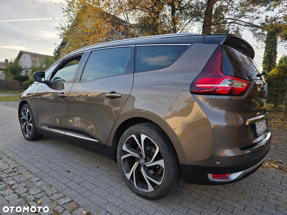Renault Grand Scenic ENERGY TCe 130 BOSE EDITION - 9