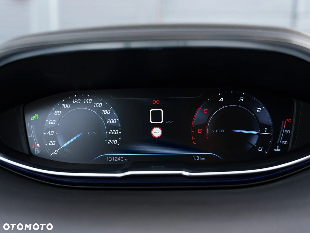 Peugeot 3008 1.5 BlueHDi Allure S&S - 25