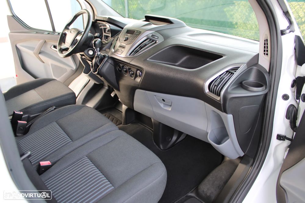 Ford Transit-Custom - 19