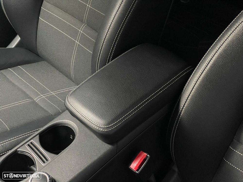 Mercedes-Benz A 200 d Urban Aut. - 28