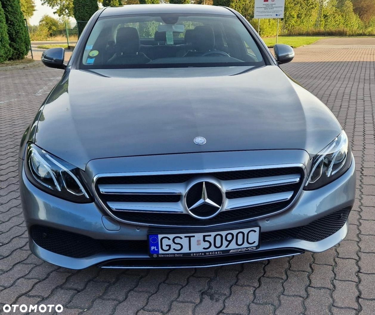 Mercedes-Benz Klasa E - 1