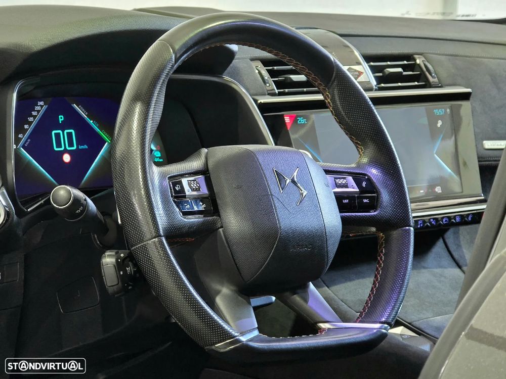 DS DS7 Crossback E-Tense Performance Line EAT8 - 36