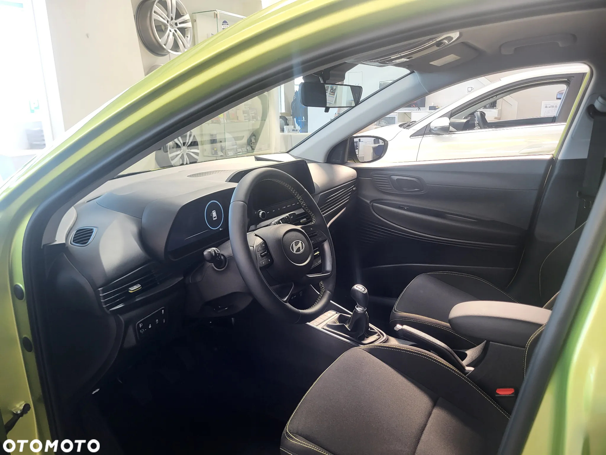 Hyundai i20 1.2 Modern - 12