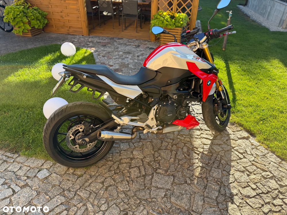 BMW F - 26