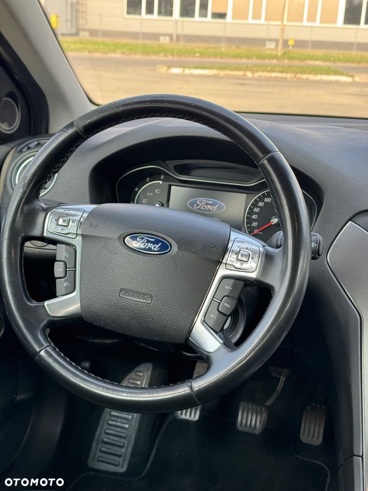 Ford Mondeo 2.0 TDCi Black Magic - 20