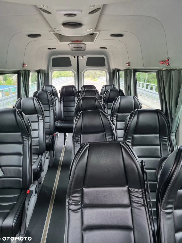 Volkswagen Crafter - 19