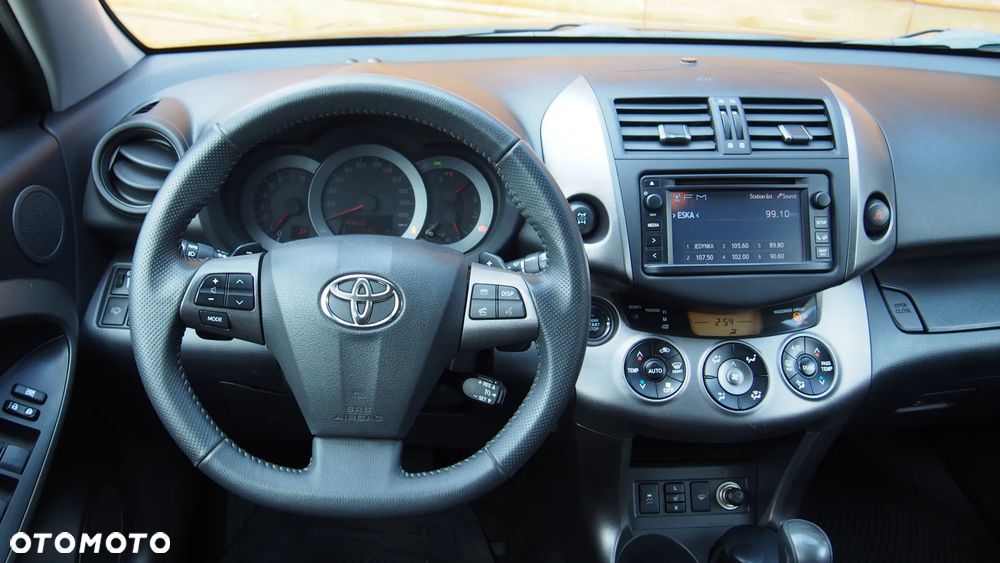 Toyota RAV4 2.0 VVT-i Premium MS - 31