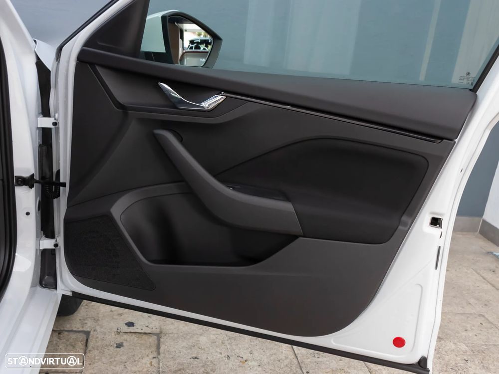 Skoda Kamiq 1.0 TSI Style DSG - 11