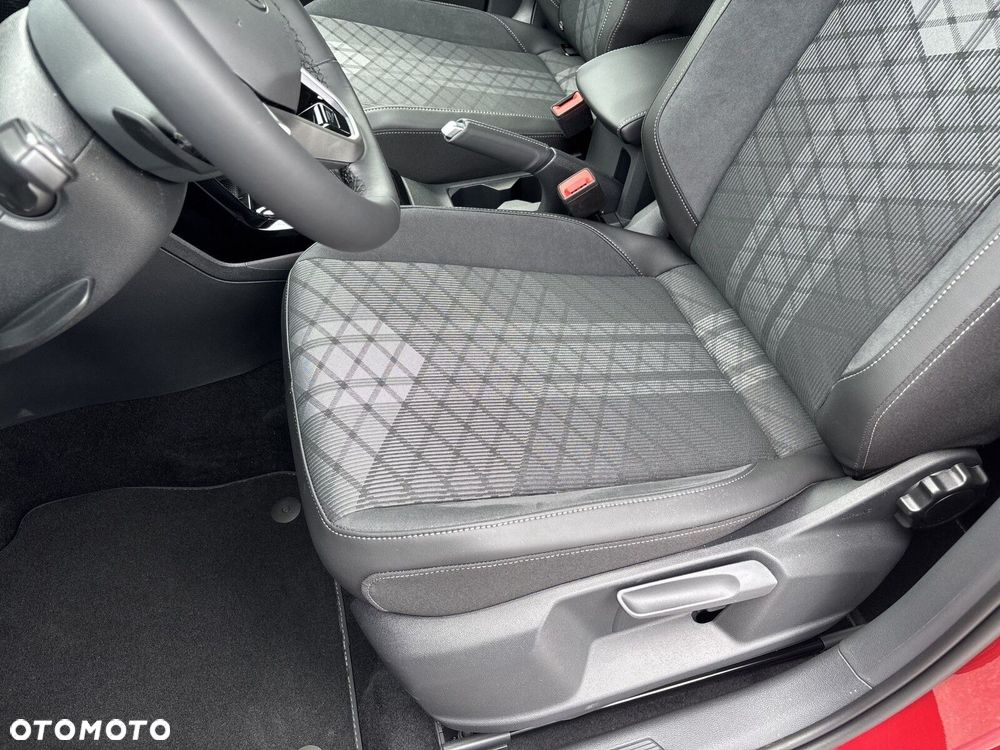 Volkswagen T-Cross - 13