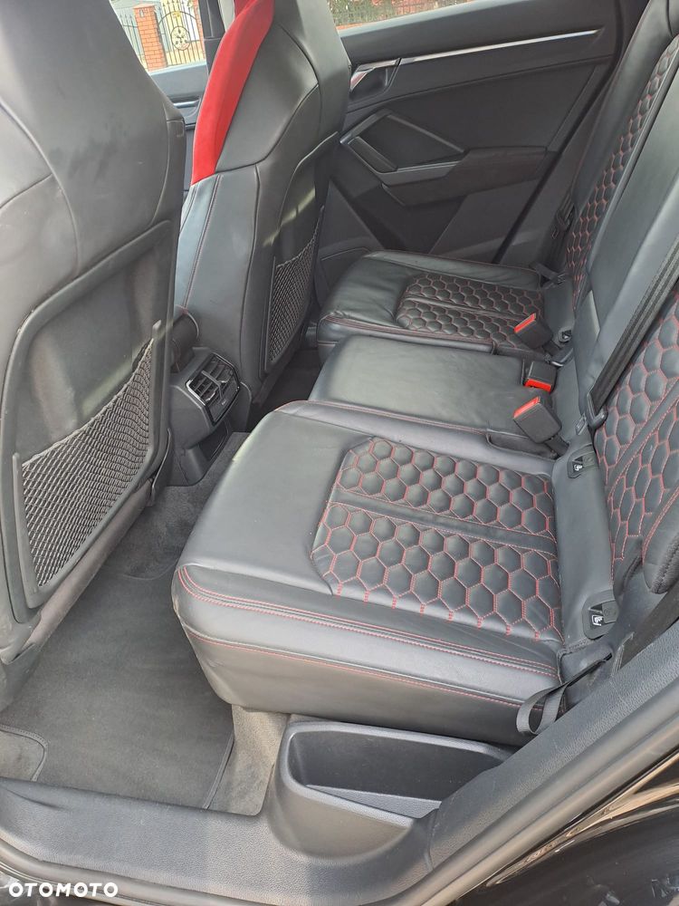 Audi RS Q3 2.5 TFSI quattro S tronic - 11