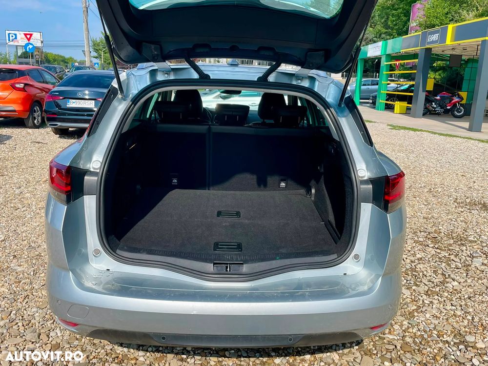 Renault Megane - 9