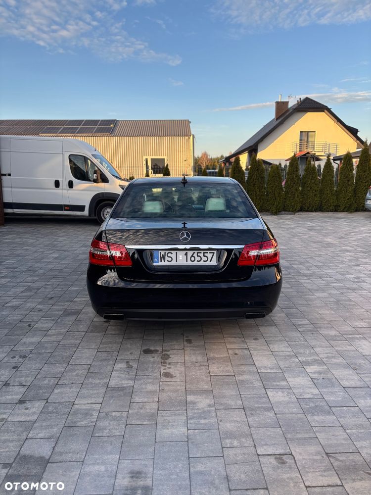 Mercedes-Benz Klasa E 350 CDI BlueEff Avantgarde - 6