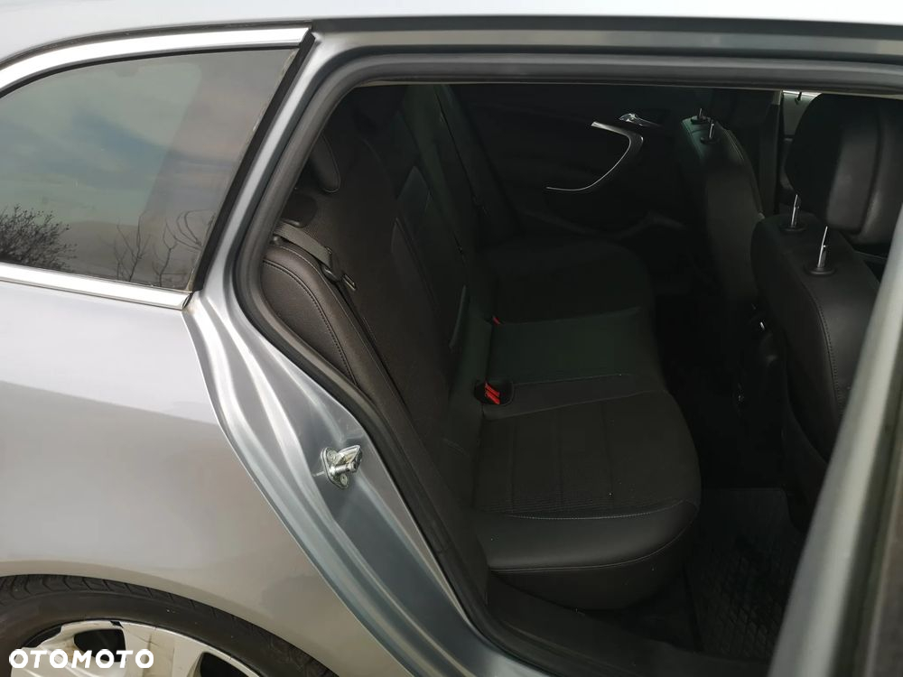 Opel Insignia 2.0 ECOTEC DI Turbo Sports Tourer Edition - 15