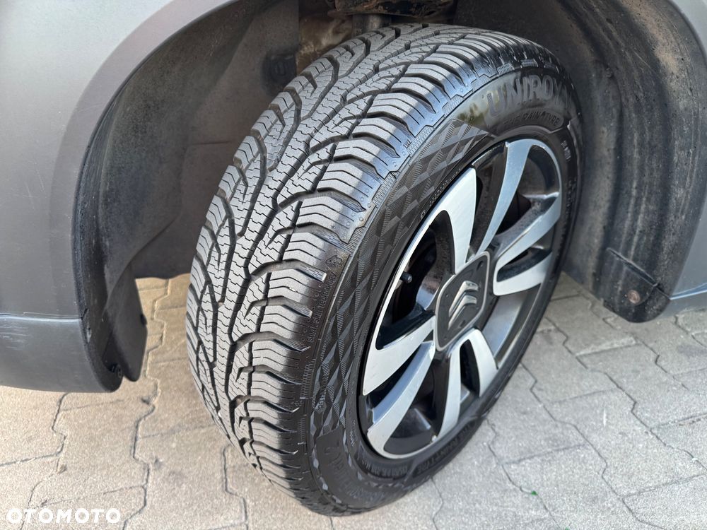 Citroën C3 Aircross 1.2 PureTech Shine - 32