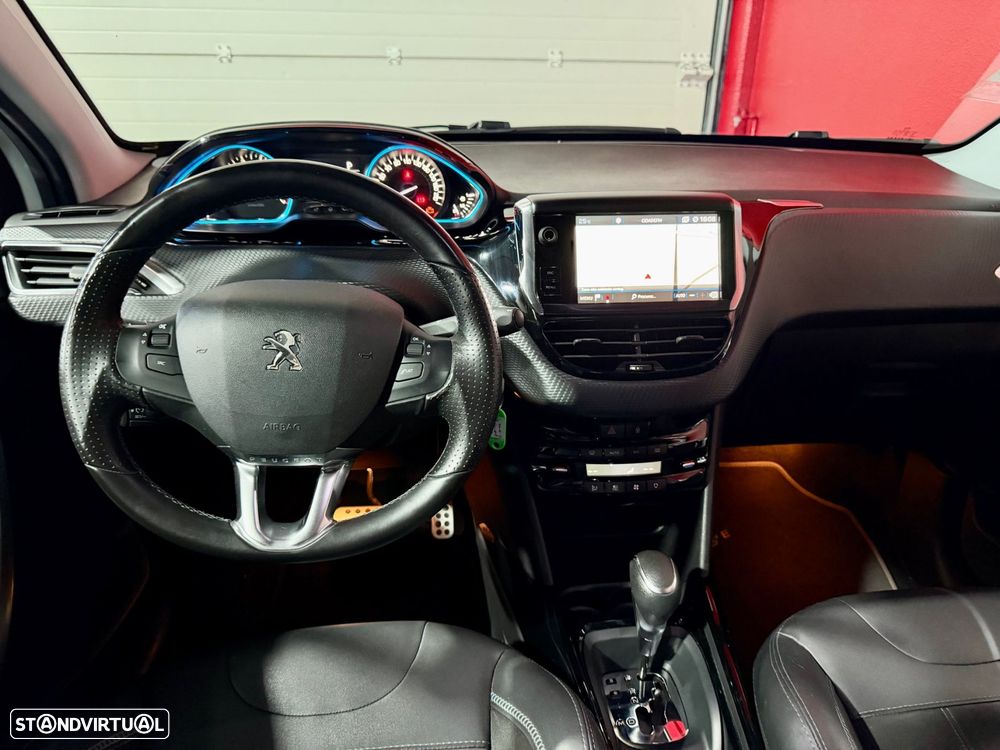Peugeot 2008 1.2 PureTech Crossway EAT6 - 35