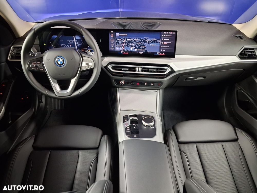 BMW Seria 3 - 12