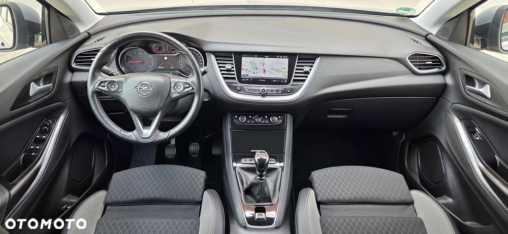 Opel Grandland X 1.2 Start/Stop Business INNOVATION - 23