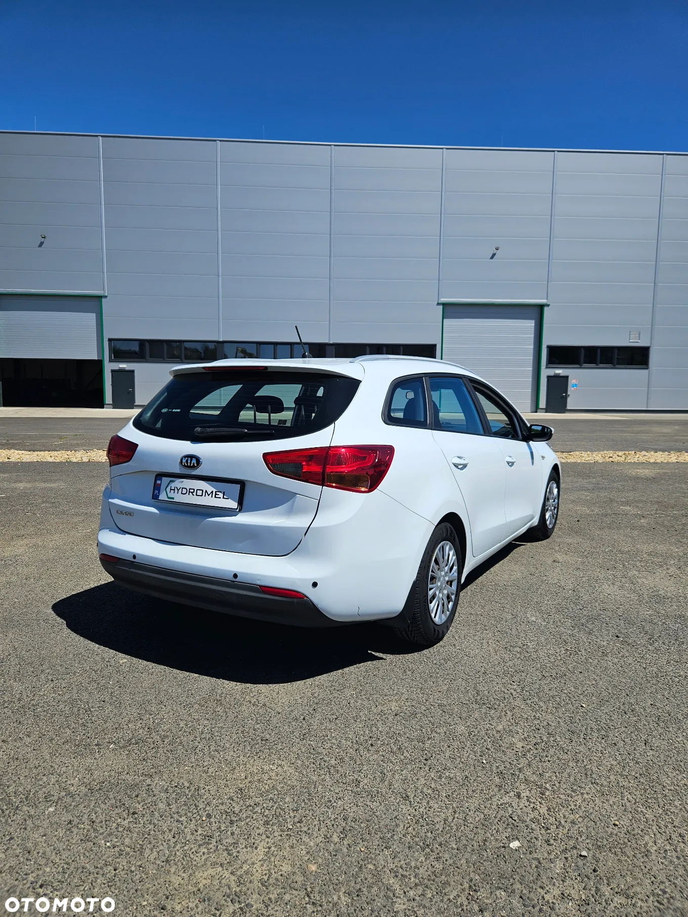 Kia Ceed - 4