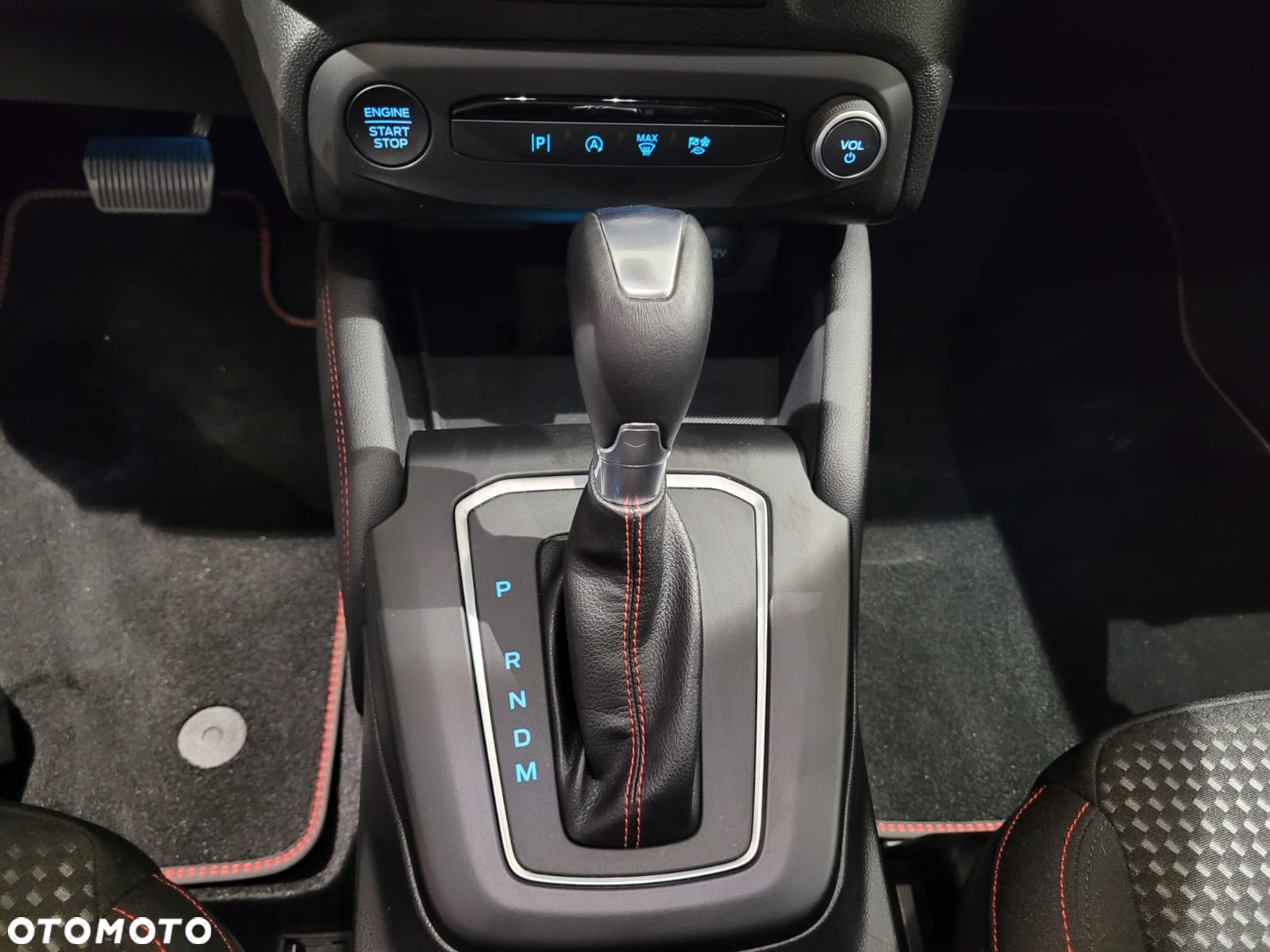 Ford Focus 1.0 EcoBoost mHEV ST-Line Style - 27