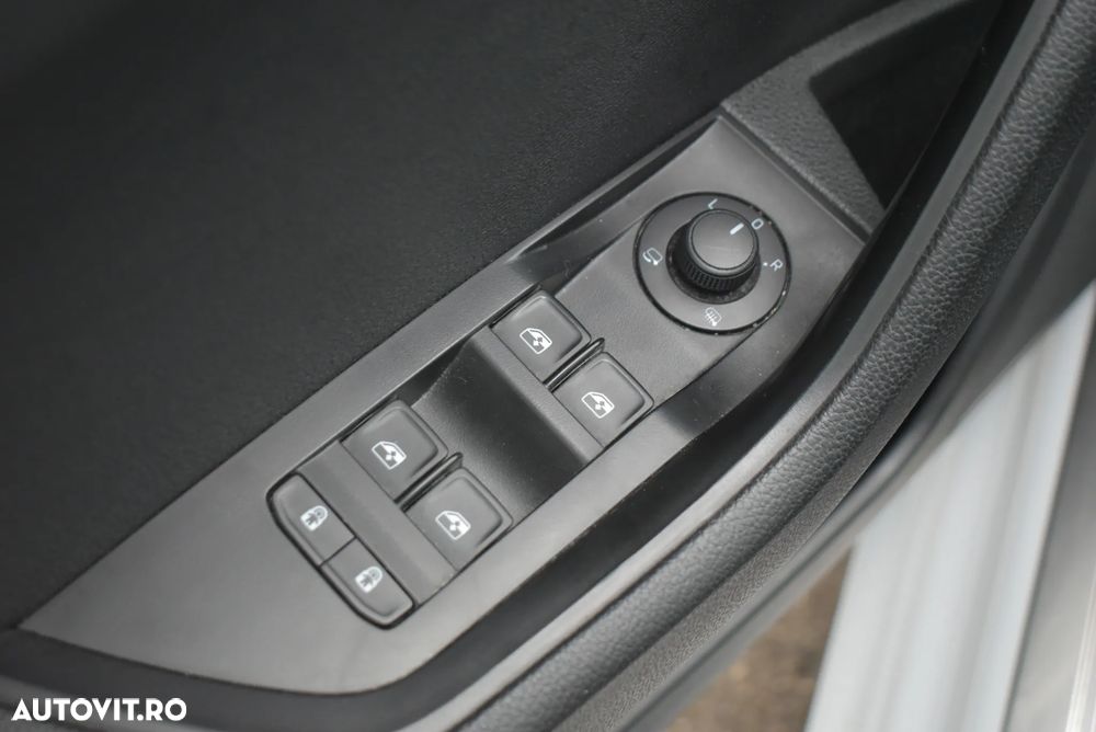 Skoda Superb 2.0 TDI DSG Ambition - 12